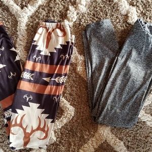 2 pairs leggings